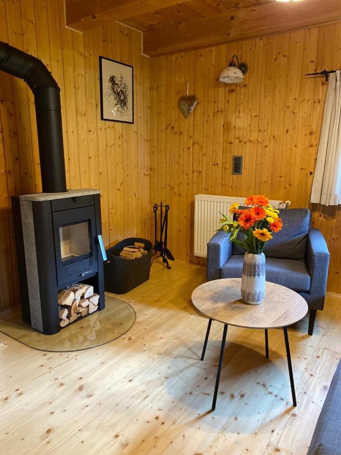 Ferienhaus Waldtraum Sankt Veit an der Glan Exteriör bild